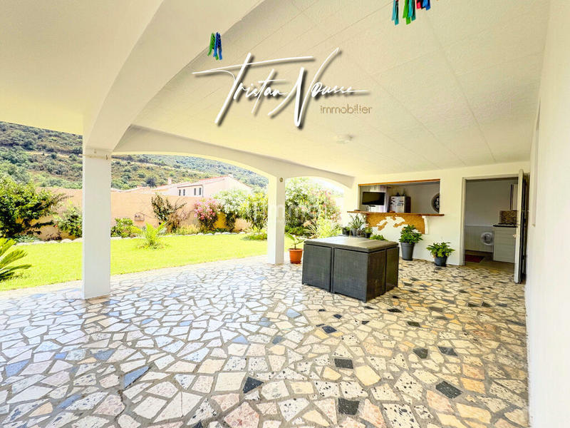 Maison - 185 m² - 6 pièces