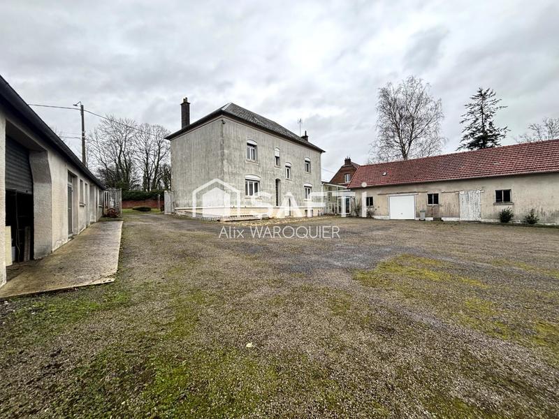 Maison de maîtres - 235 m² - 10 pièces