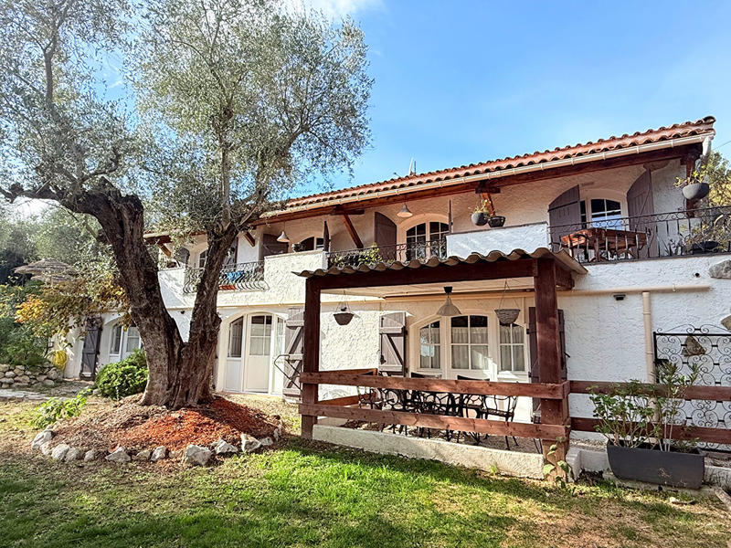 Villa - 130 m² - 4 pièces