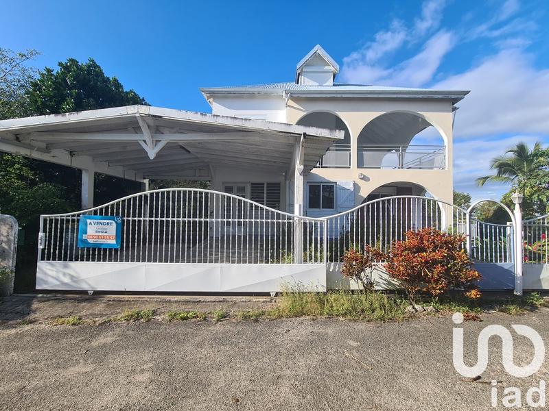 Maison - 180 m² - 5 pièces