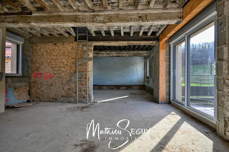 Appartement - 100 m² - 4 pièces