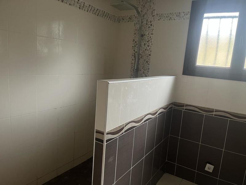 Maison - 98 m² - 5 pièces