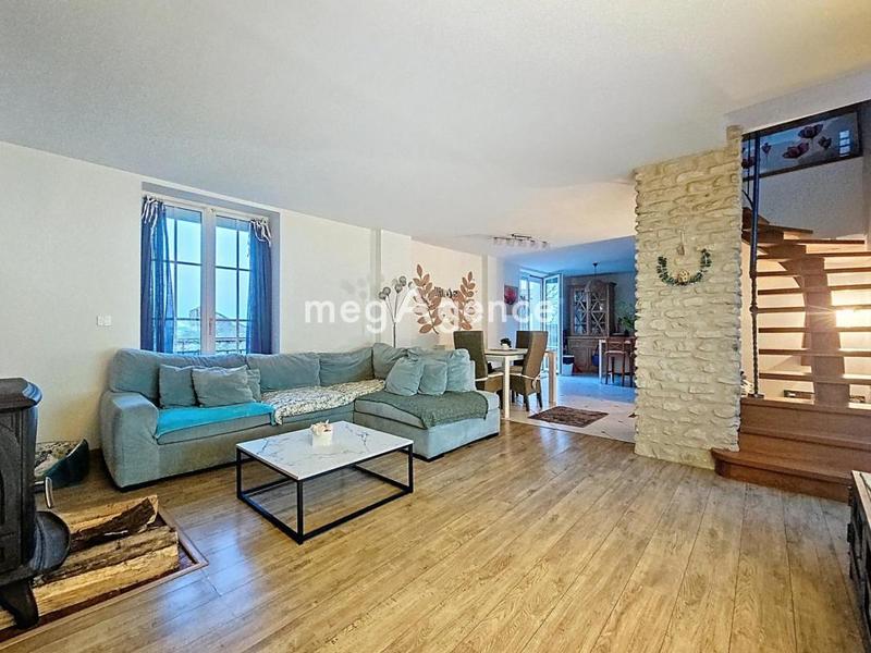 Maison - 146 m² - 6 pièces