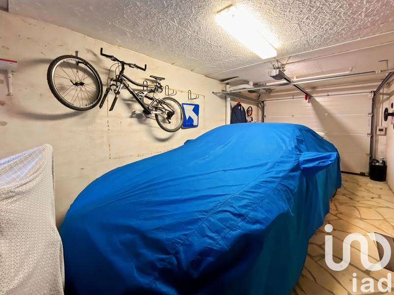 Maison - 216 m² - 7 pièces