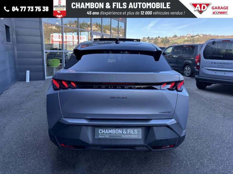 Peugeot 3008 Hybrid 145 e-Dcs6 Gt + toit ouvrant + caméra 360