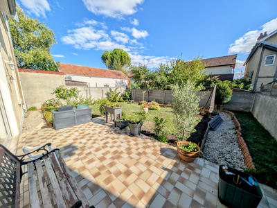 Maison - 106 m² - 5 pièces