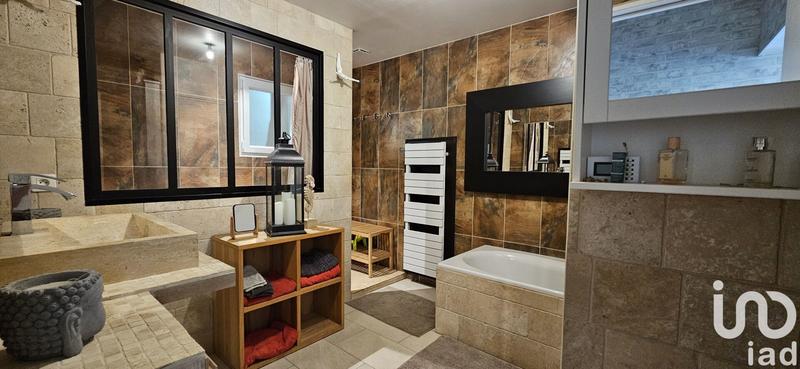 Maison - 183 m² - 5 pièces