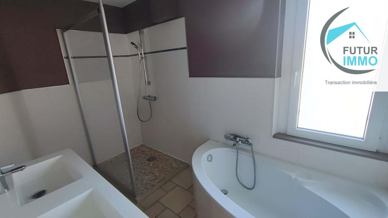 Appartement - 101 m² - 4 pièces