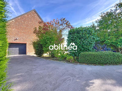 Propriété - 317 m² - 9 pièces