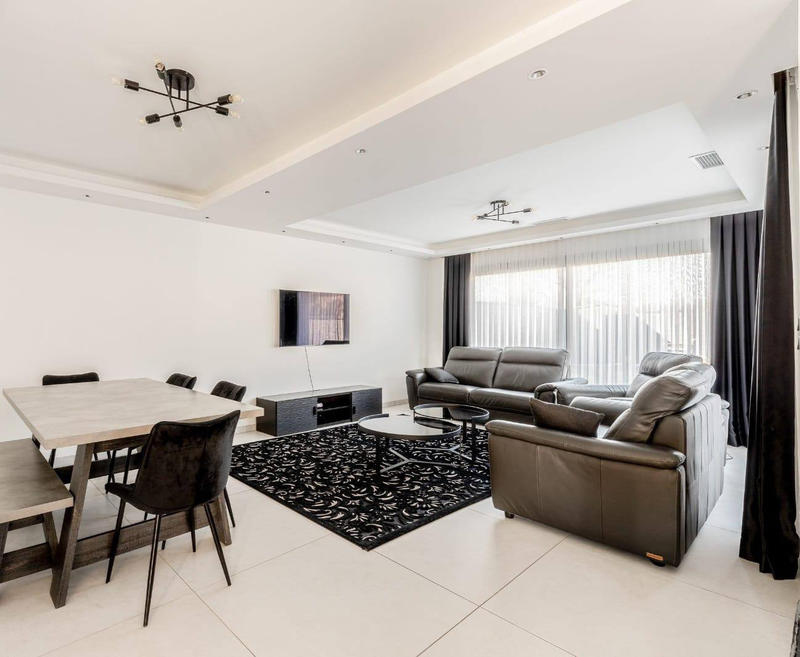 Maison - 130 m² - 4 pièces