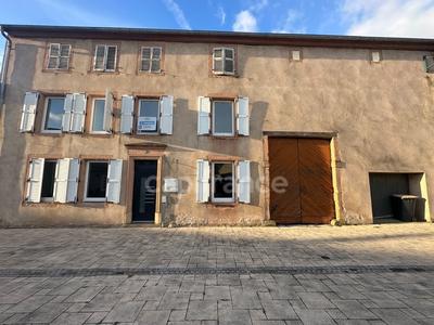Maison de village - 206 m² - 7 pièces