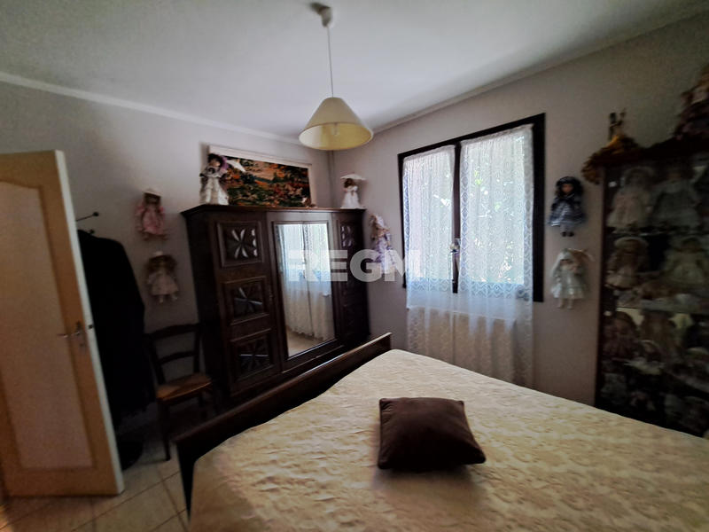 Maison - 92 m² - 4 pièces