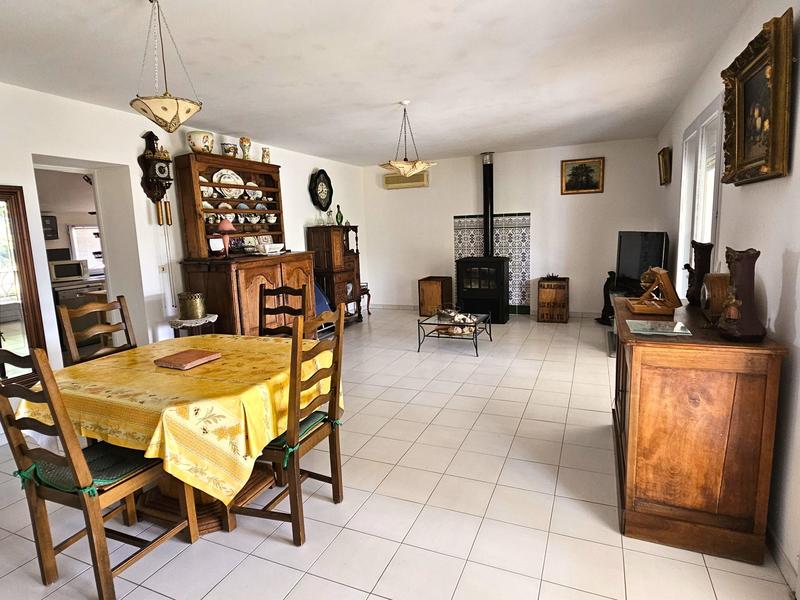 Villa - 130 m² - 5 pièces