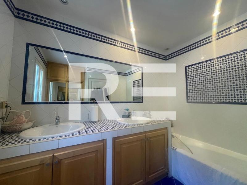 Maison - 150 m² - 7 pièces