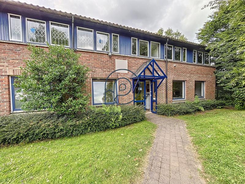 Bureau - 760 m²