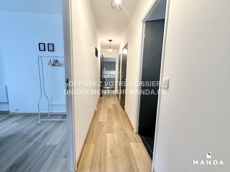 Chambre - 10 m² - 4 pièces