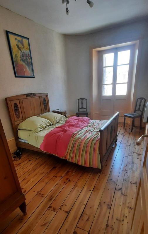 Maison - 150 m² - 8 pièces