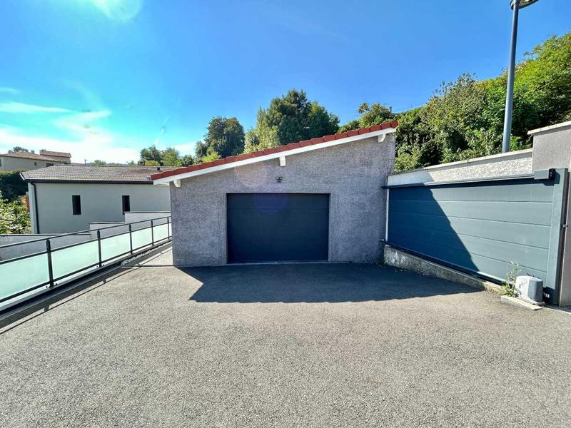 Maison - 153 m² - 6 pièces