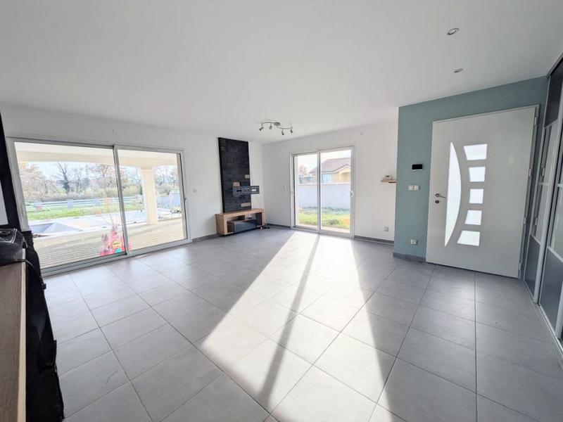 Maison - 106 m² - 4 pièces