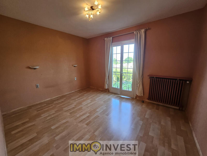 Propriété - 125 m² - 5 pièces