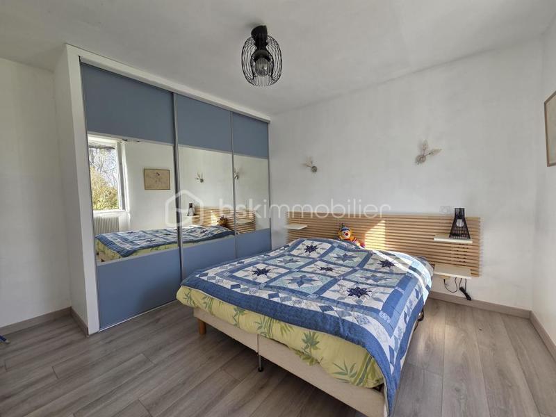 Maison - 170 m² - 7 pièces