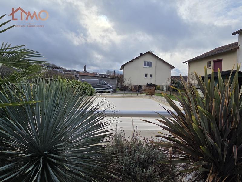 Maison - 140 m² - 7 pièces