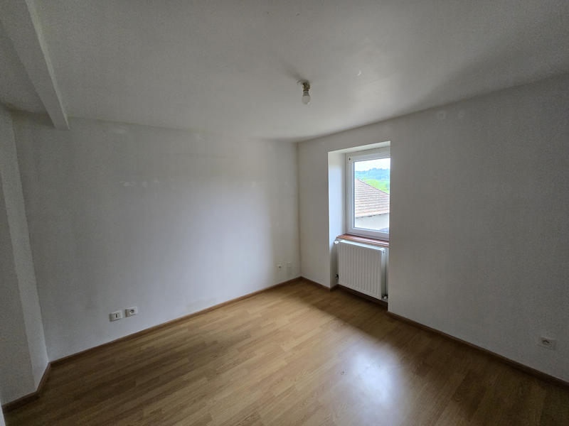 Maison - 217 m² - 8 pièces