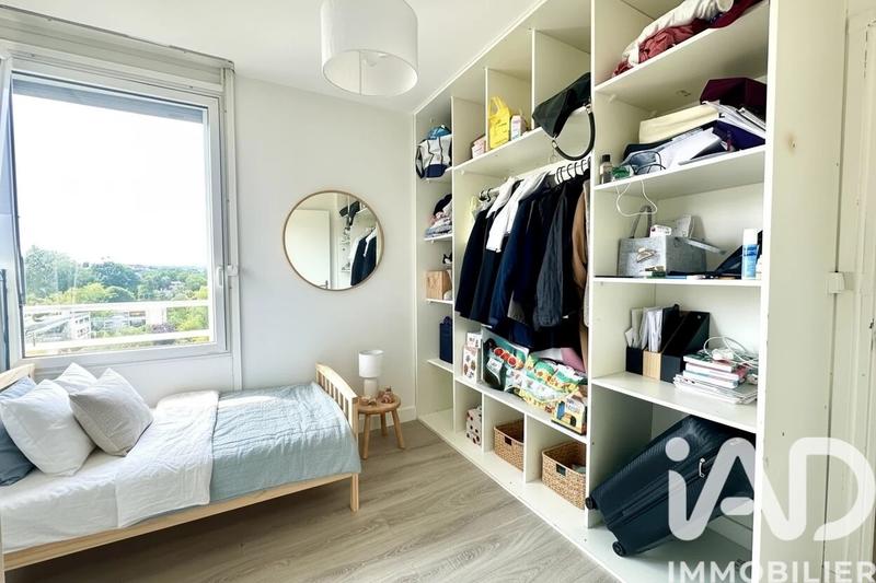 Appartement - 77 m² - 4 pièces