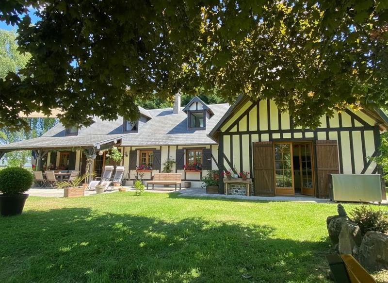 Maison - 135 m² - 6 pièces