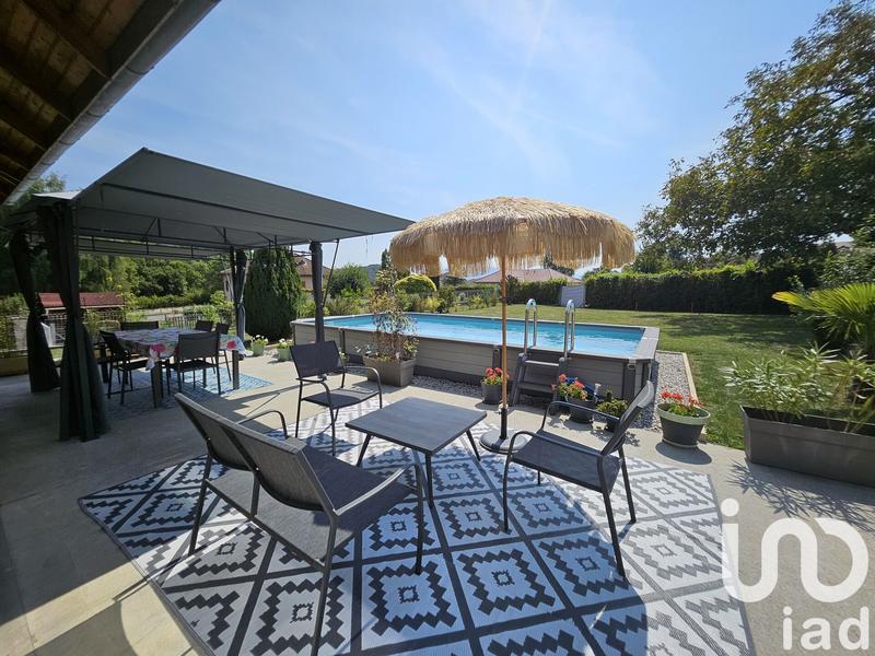 Maison - 200 m² - 9 pièces