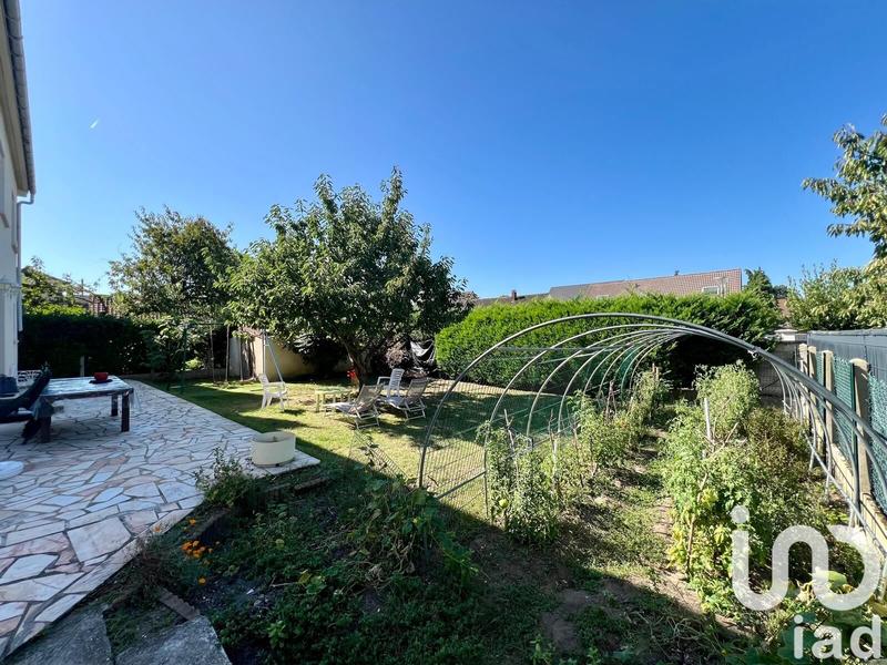 Maison - 121 m² - 6 pièces