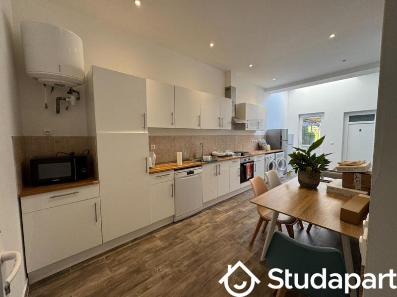 Chambre - 18 m² - 1 pièce