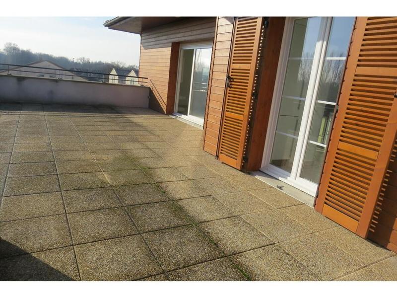 Appartement - 93 m² - 4 pièces