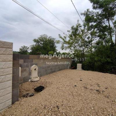 Terrain constructible - 728 m²