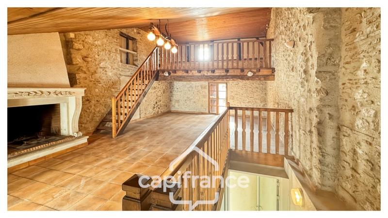 Maison - 170 m² - 5 pièces