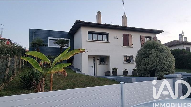 Maison - 175 m² - 6 pièces
