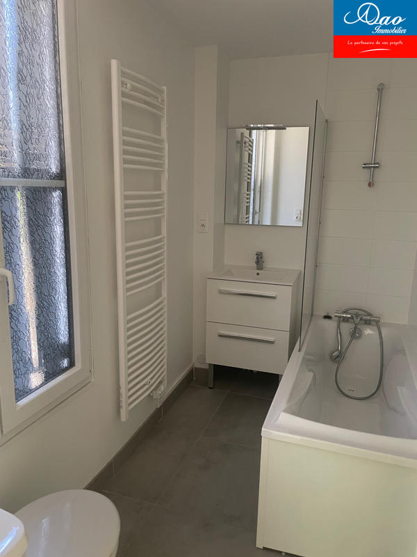 Appartement - 97 m² - 5 pièces