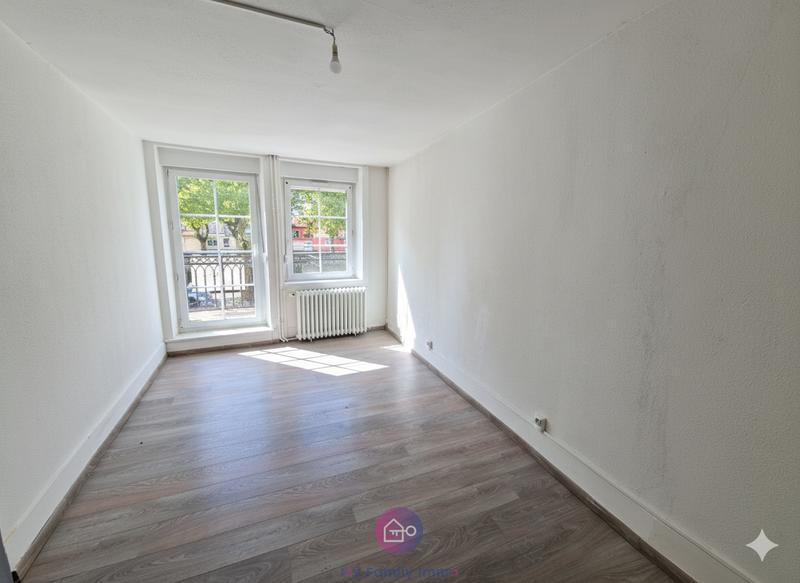 Maison - 121 m² - 6 pièces