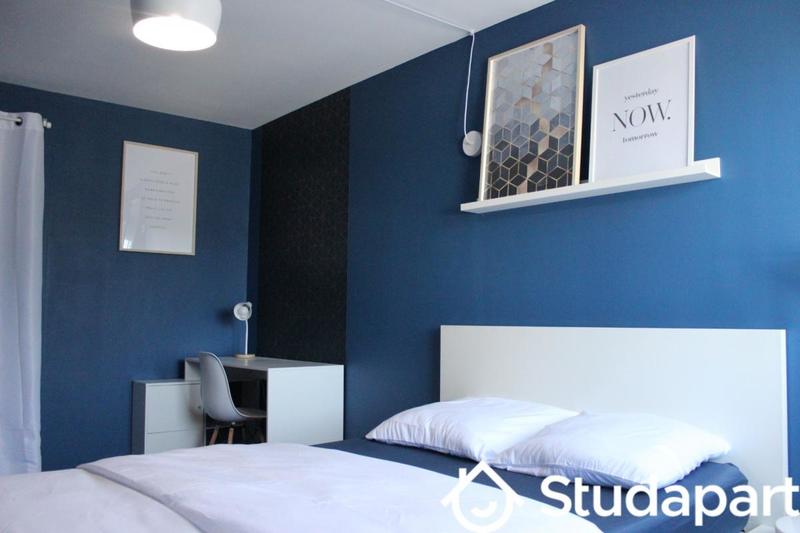 Chambre - 11 m² - 1 pièce