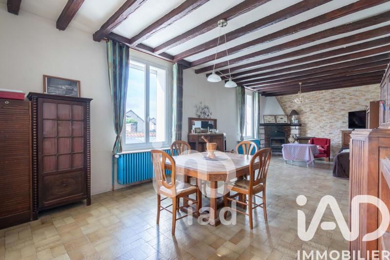 Maison - 166 m² - 9 pièces