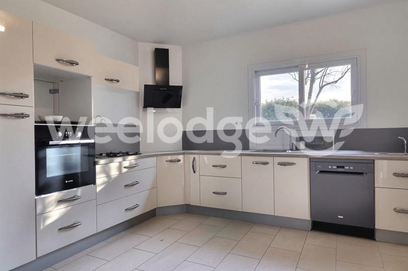 Maison - 172 m² - 6 pièces