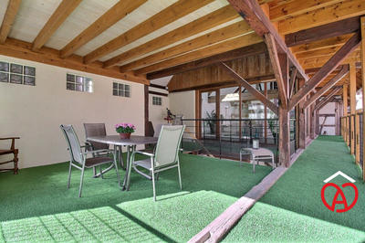 Maison - 181 m² - 8 pièces