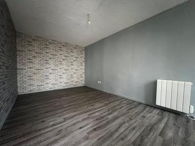 Maison - 60 m² - 4 pièces
