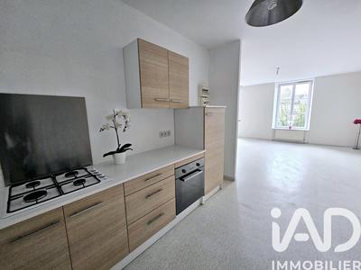 Appartement - 85 m² - 4 pièces