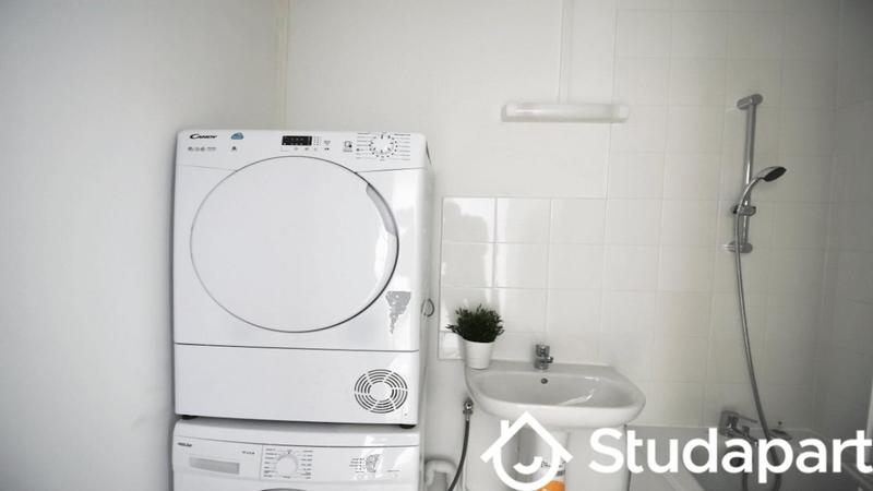 Chambre - 11 m² - 1 pièce