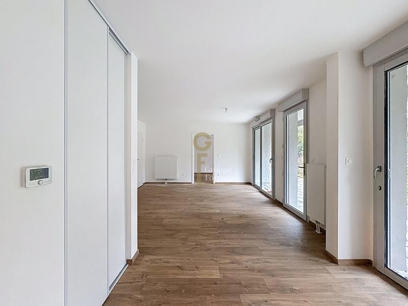 Appartement - 92 m² - 4 pièces