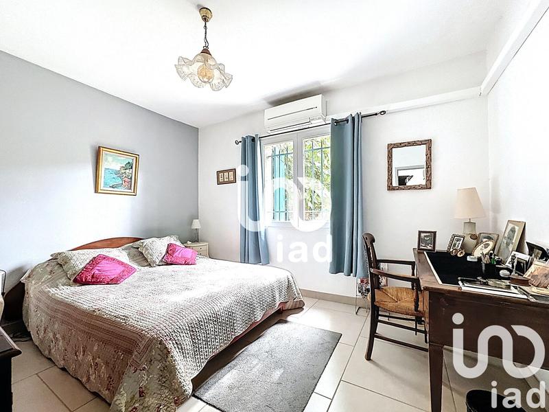 Maison - 186 m² - 9 pièces