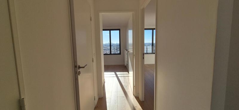 Appartement - 95 m² - 5 pièces