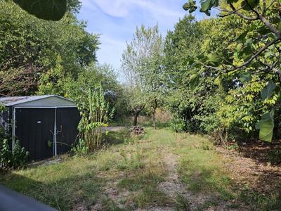 Terrain constructible - 673 m²