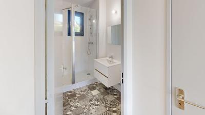 Maison contemporaine - 80 m² - 5 pièces